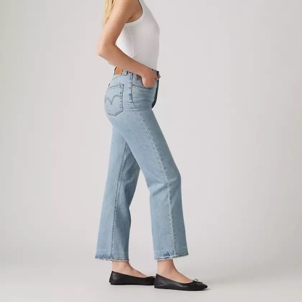 Levi’s Ribcage Straight Ankle Jeans